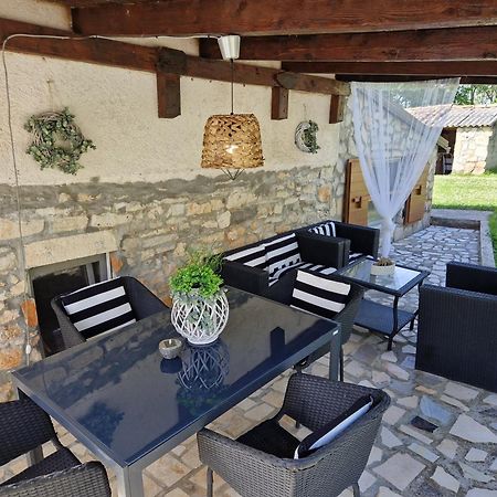 Holiday House Vuki Nedeščina Dış mekan fotoğraf