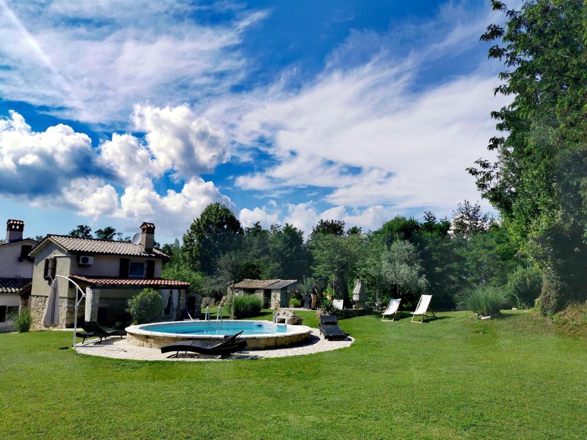 Holiday House Vuki Nedeščina Dış mekan fotoğraf