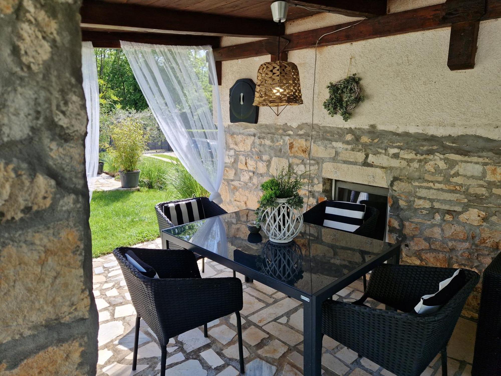 Holiday House Vuki Nedeščina Dış mekan fotoğraf