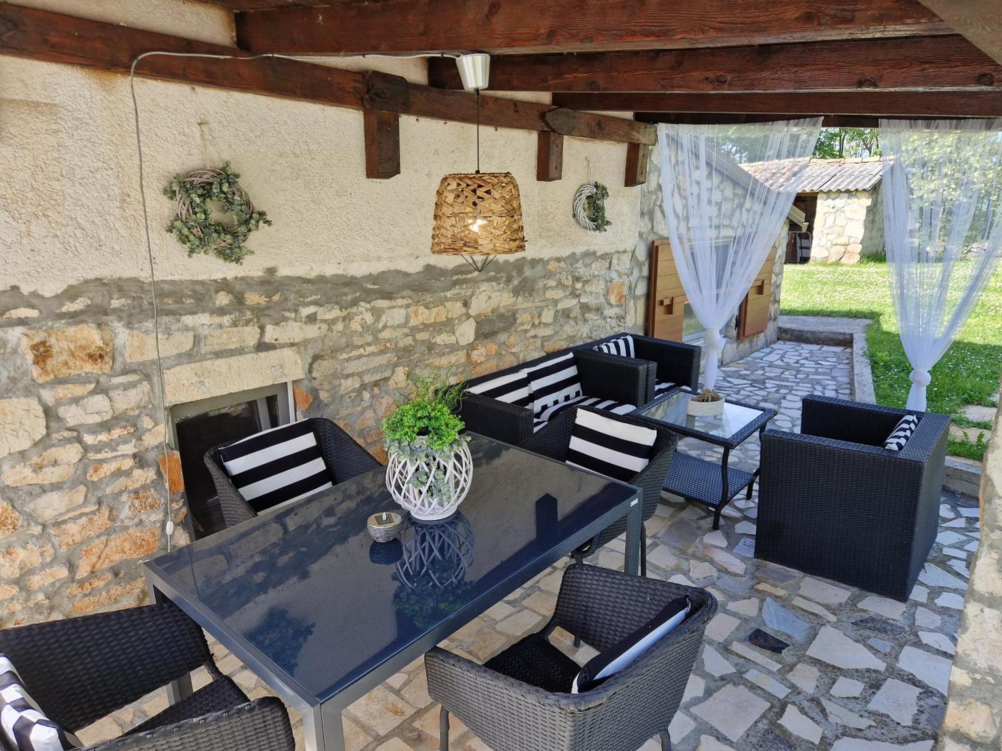 Holiday House Vuki Nedeščina Dış mekan fotoğraf