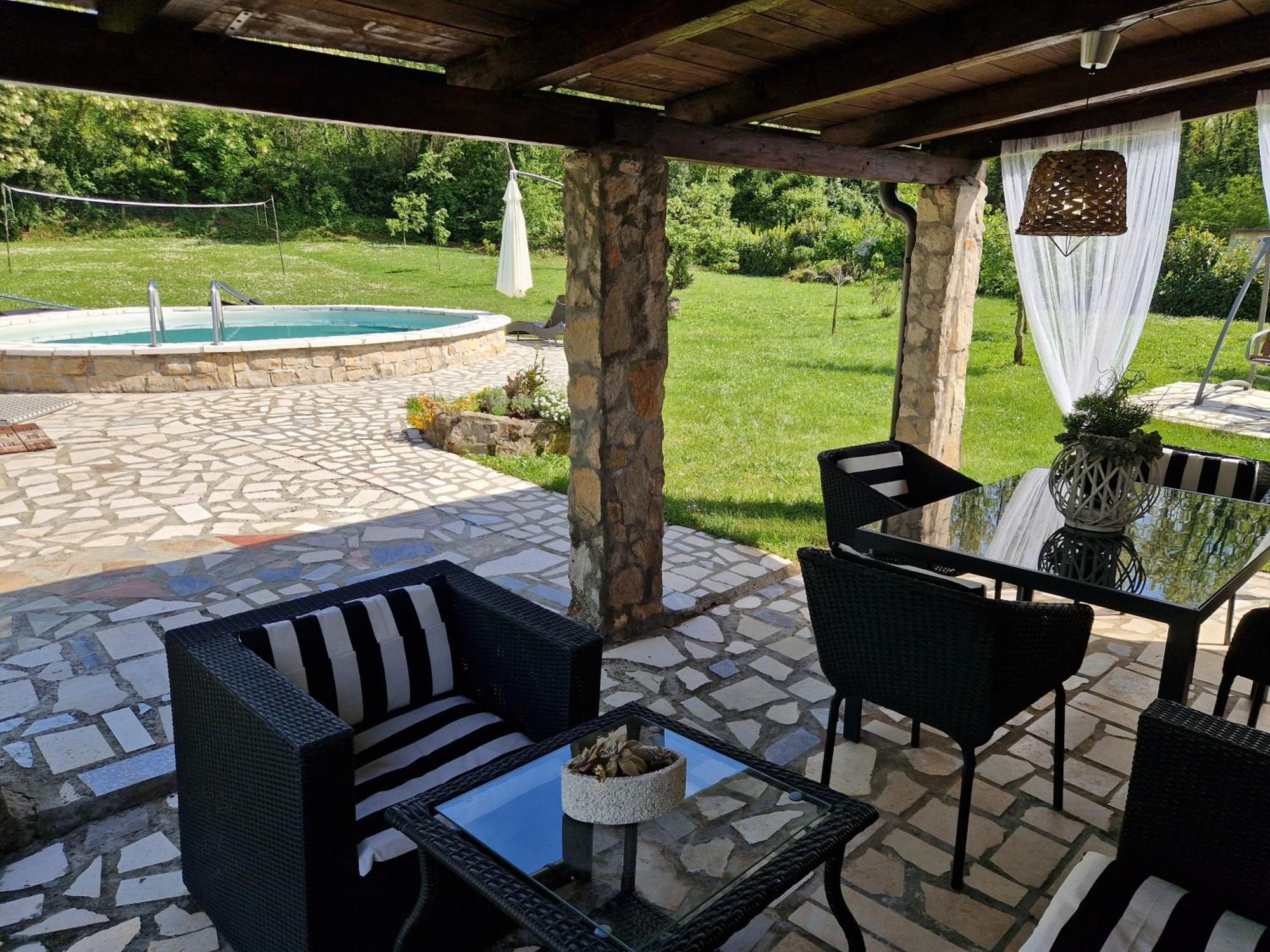 Holiday House Vuki Nedeščina Dış mekan fotoğraf